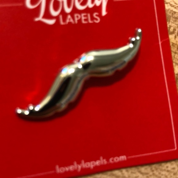 Silver Mustache Lapel - Picture 4 of 7